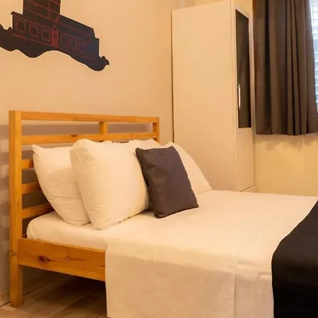 빌라 Historical Comfy Entire House 4 Bedroom 4 Bathroom 이스탄불