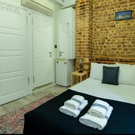 Historical Comfy Entire House 4 Bedroom 4 Bathroom Villa *
