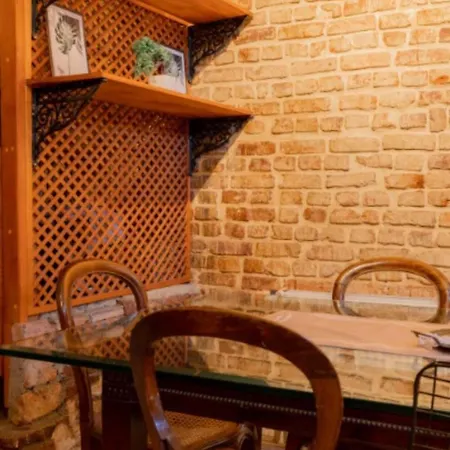 Historical Comfy Entire House 4 Bedroom 4 Bathroom וילה *
